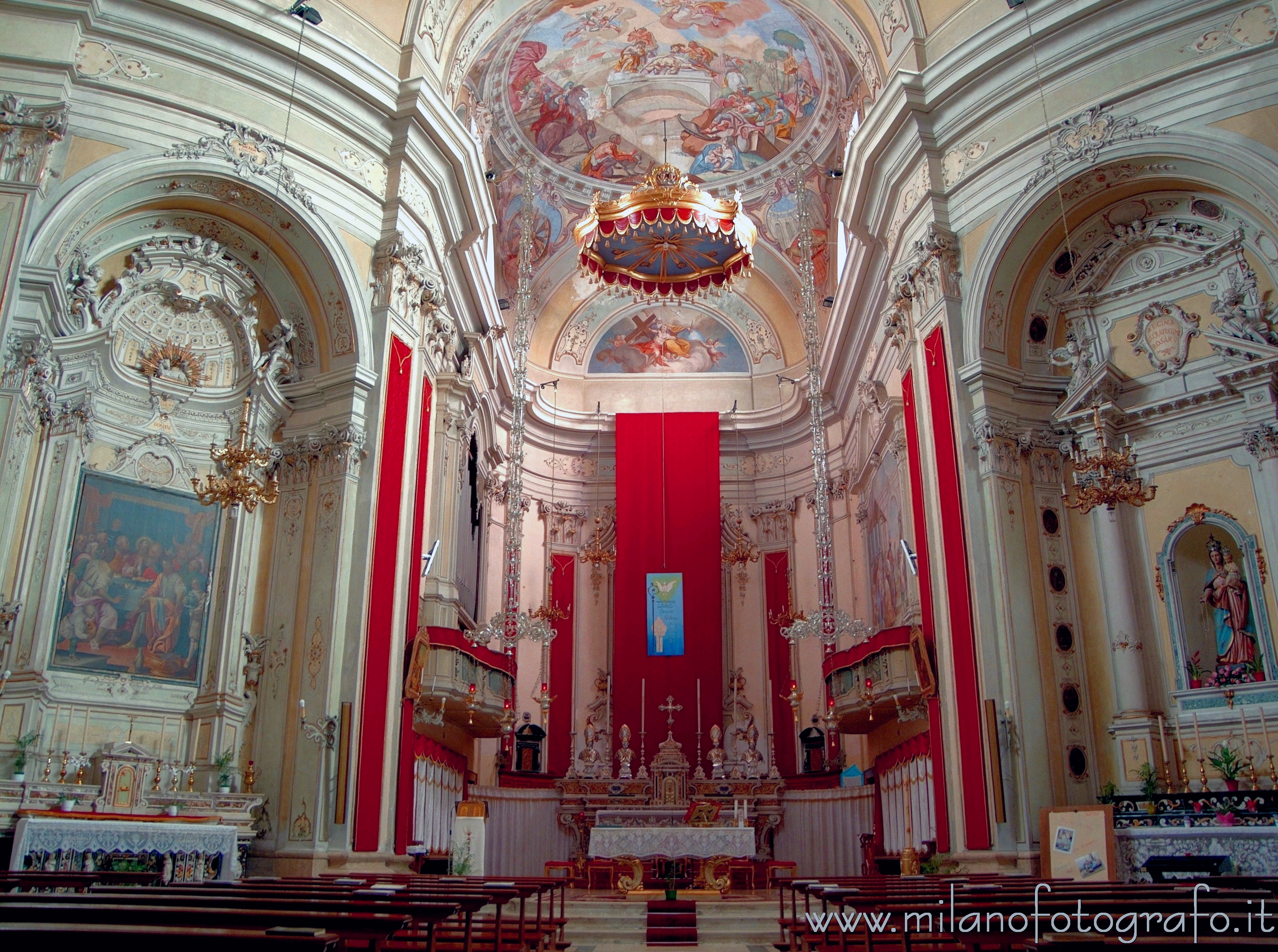 Siviano (Brescia) - Interno della Chiesa dei santi Faustino e Giovita